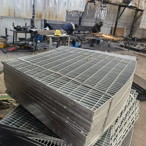 鋼格柵板市場格局正在發生變化，這些信號要關注