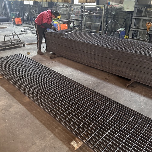 正規鋼格板廠家具備哪些資質